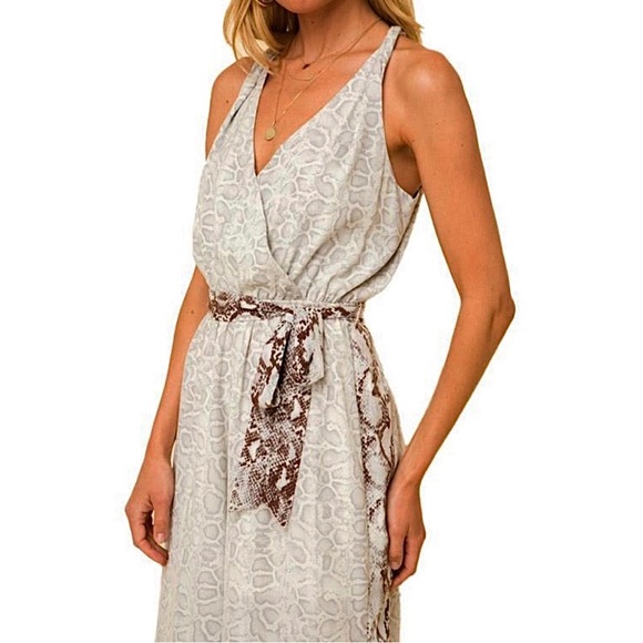 Hem & Thread Surplus Snake Print Belted Wide Leg Jumpsuit Silver/Brown S (4/6) - Picture 3 of 12